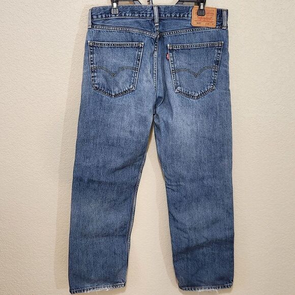 Levis 505 Classic Denim Blue Jeans Regular Fit Straight Leg Mens 36x30 - Picture 2 of 8